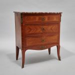 940 9235 CHEST OF DRAWERS